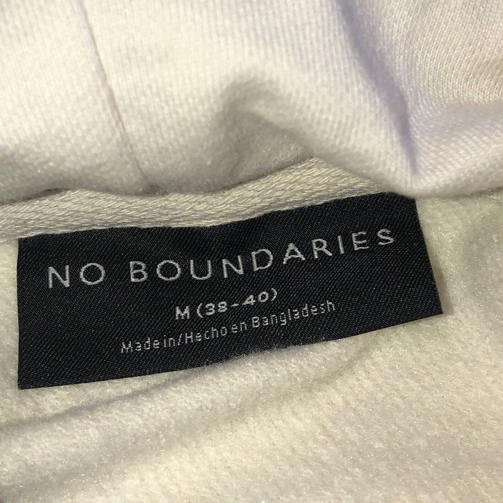 NEW WOMEN OUTFIT No Boundaries Assorted Sizes - Picture 11 of 16